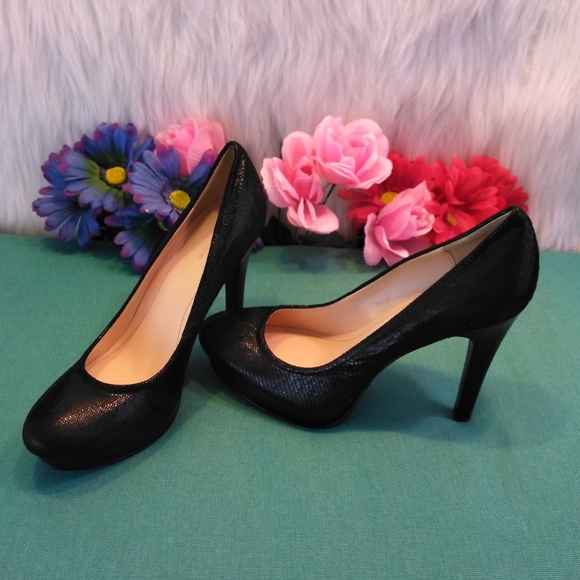 Calvin Klein Shoes - Calvin Klein Black Kendall Platform Heels Size 8M